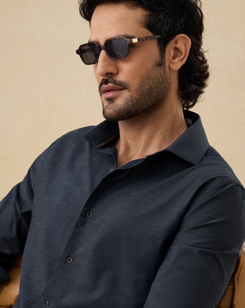The Deep Indigo Chambray Shirt