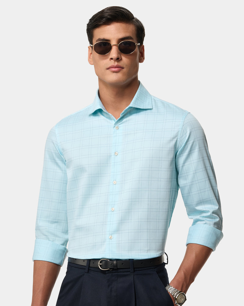 The Crownline Glacier Checks Dress Shirt