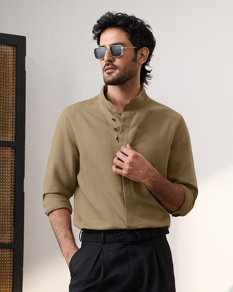 The Mandarin Collar Linen Shirt Wood