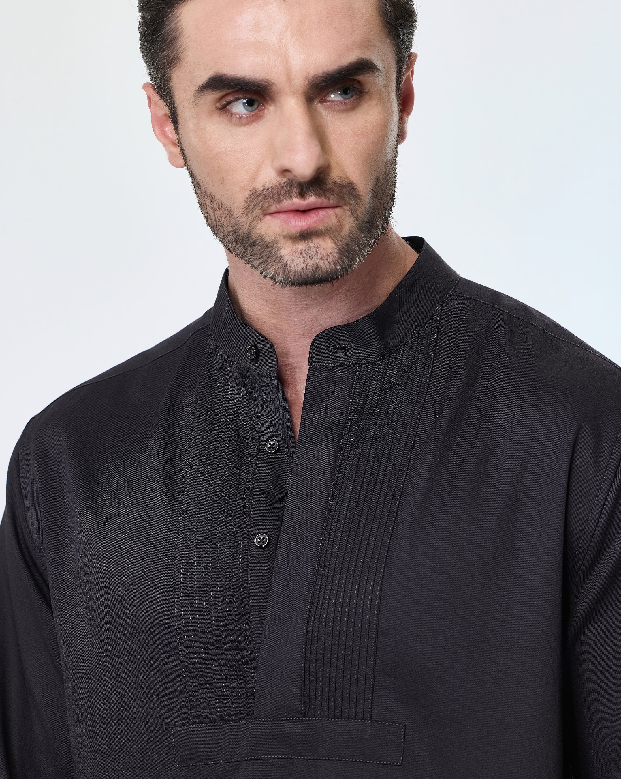 Find Men's Half Pintuck Placket Runway Shirt Berry | Comfortable